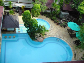 Гостиница Resor Tuban Tropis  Tuban